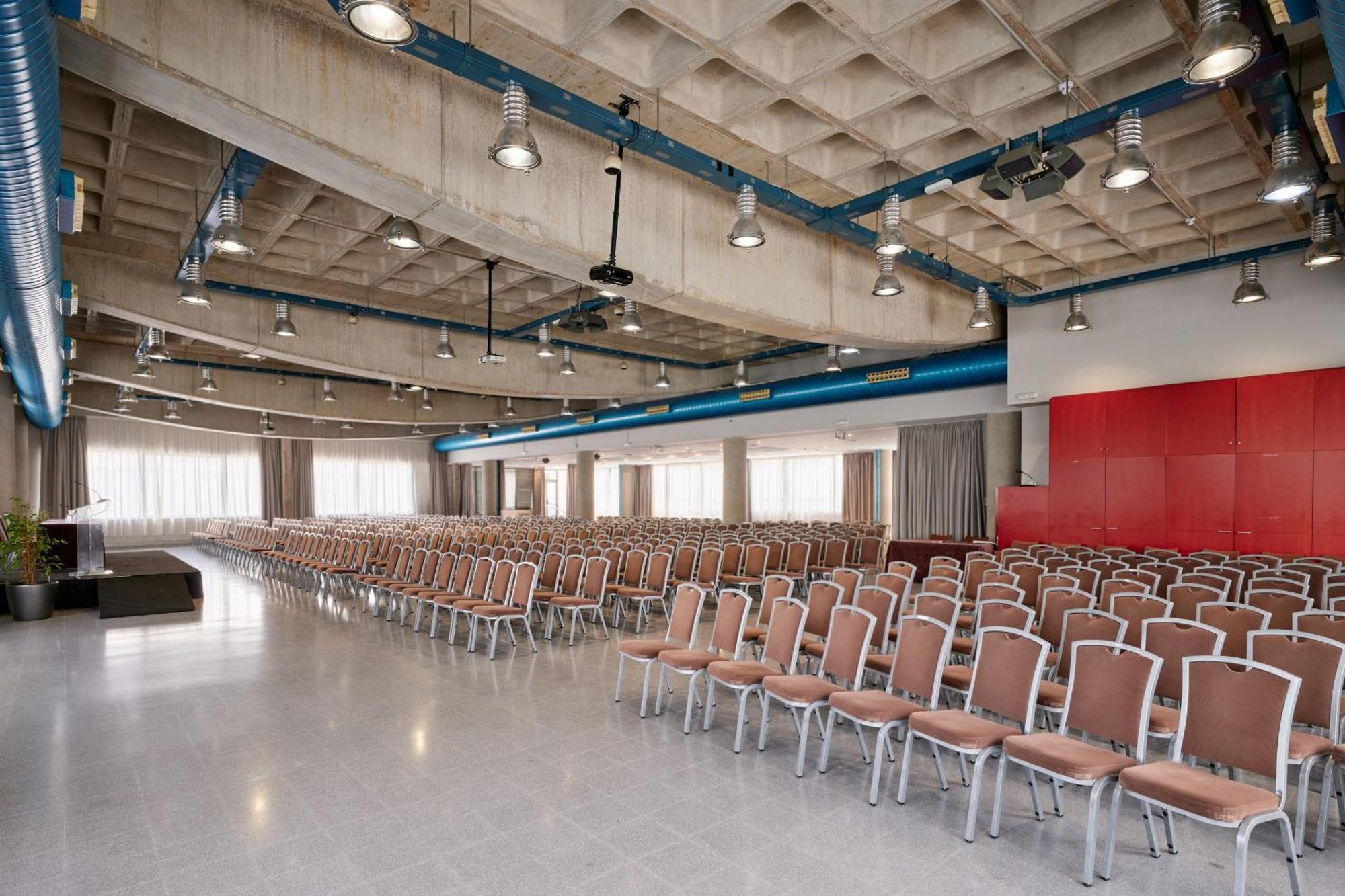 Exe Campus Otel Cerdanyola del Valles Dış mekan fotoğraf