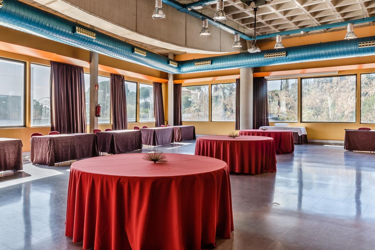 Exe Campus Otel Cerdanyola del Valles Dış mekan fotoğraf