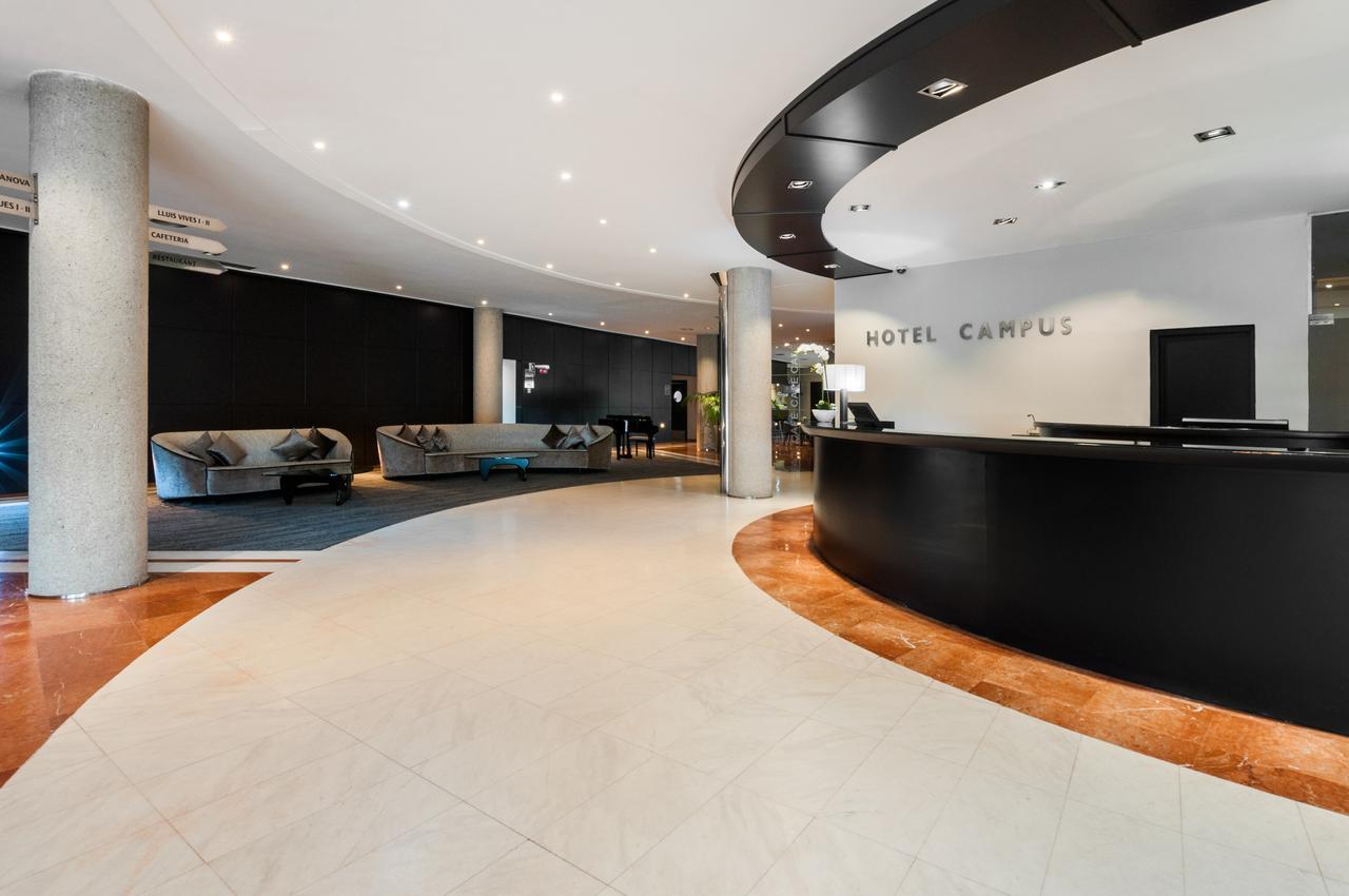 Exe Campus Otel Cerdanyola del Valles Dış mekan fotoğraf